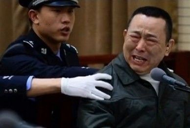 免费里番love 感官先行的免费快捷键海报