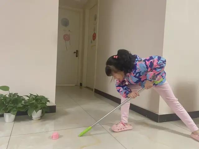 未成年18- 他们是未成年“未来”海报